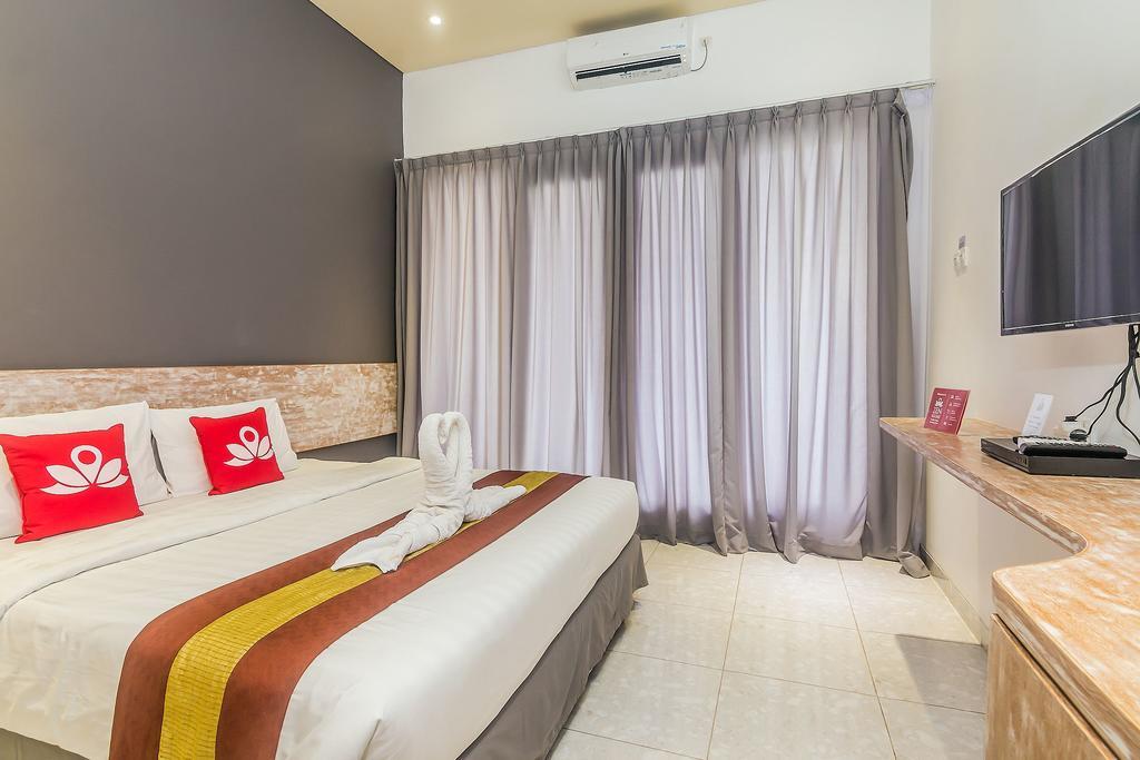 Zen Rooms Denpasar Mertasari Экстерьер фото